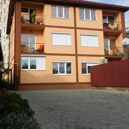 Oroszveg Apartman *